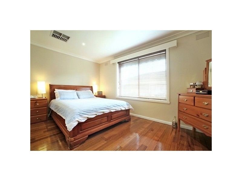 4/1-6 Chaprowe Court, Cheltenham VIC 3192