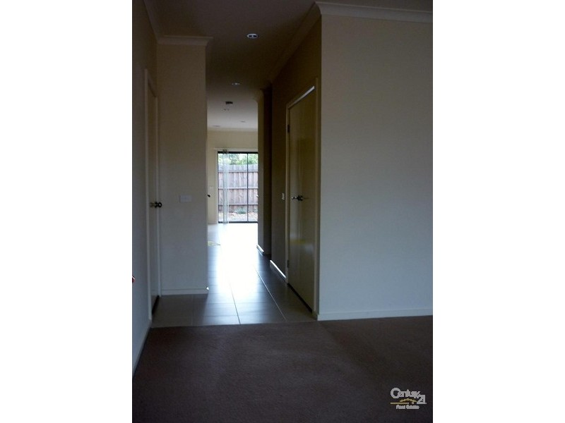 24/28 Potts Road, Langwarrin VIC 3910