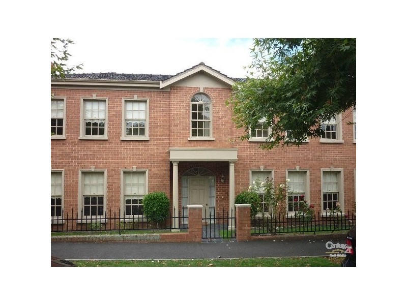 2 Laburnum Street, Brighton VIC 3186