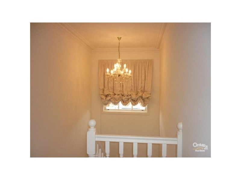 2 Laburnum Street, Brighton VIC 3186