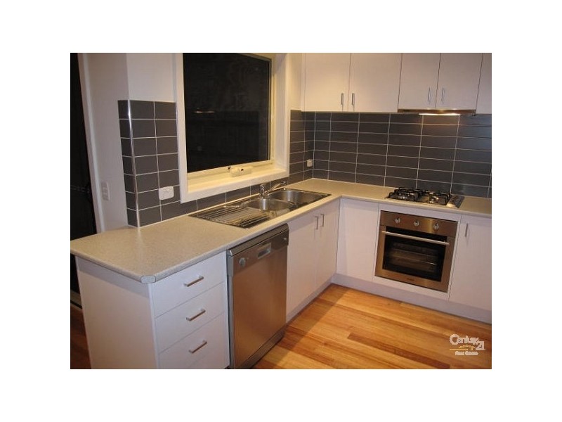 3/5 Newton Street, Chadstone VIC 3148