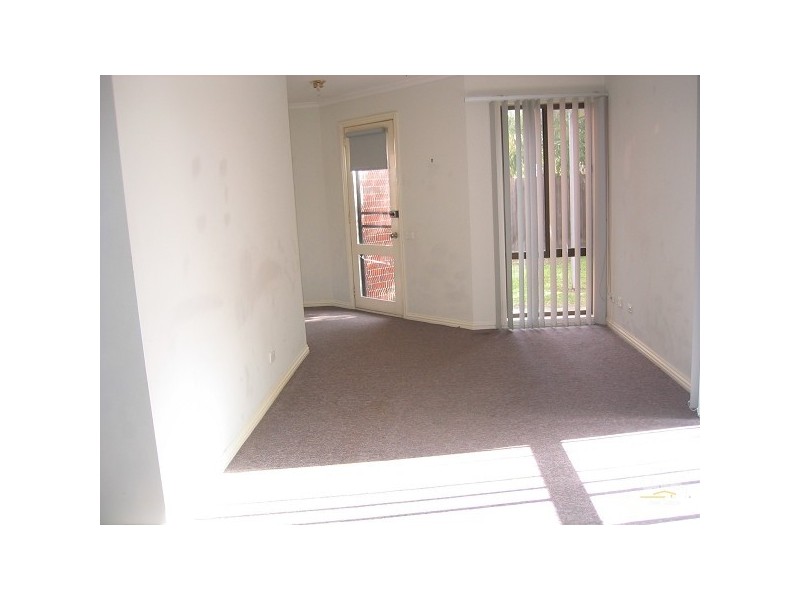 15/12 Willowglen Court, Dingley Village VIC 3172