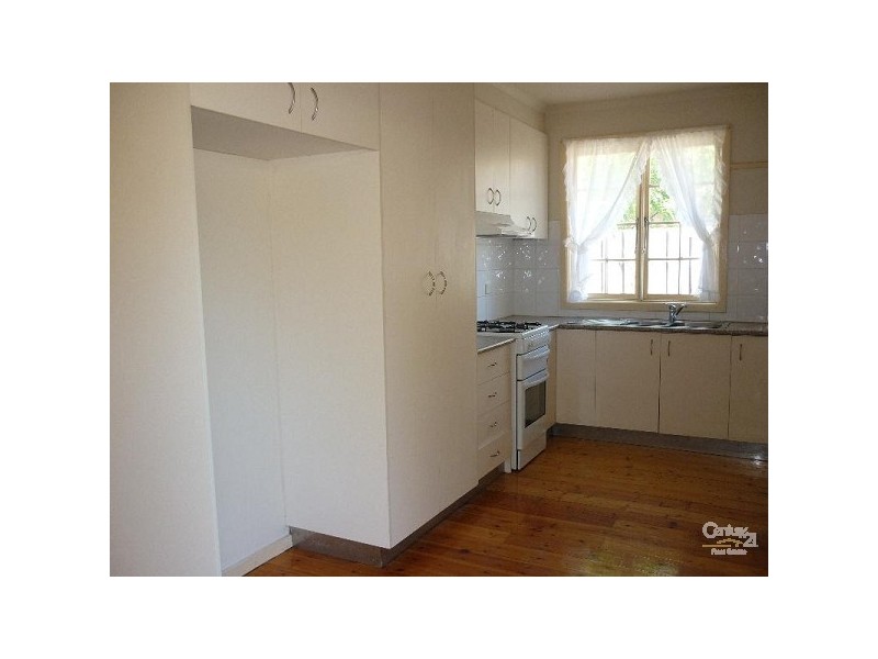 35 Harlington Street, Clayton VIC 3168