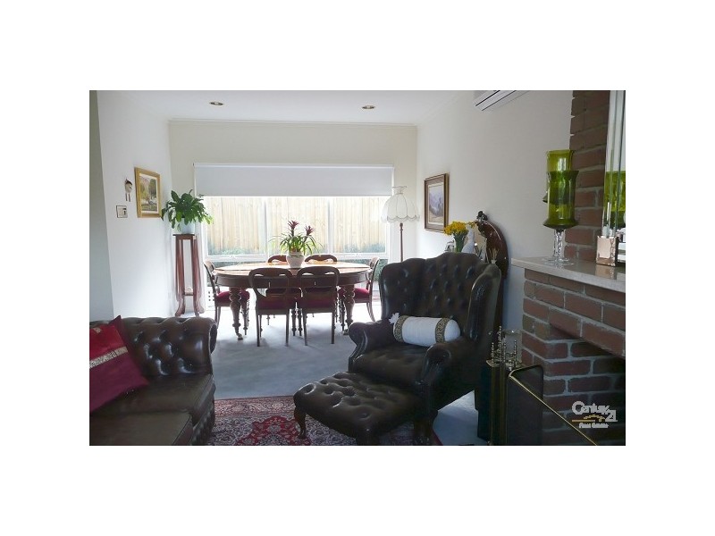 2/39 Rose Street, Mckinnon VIC 3204