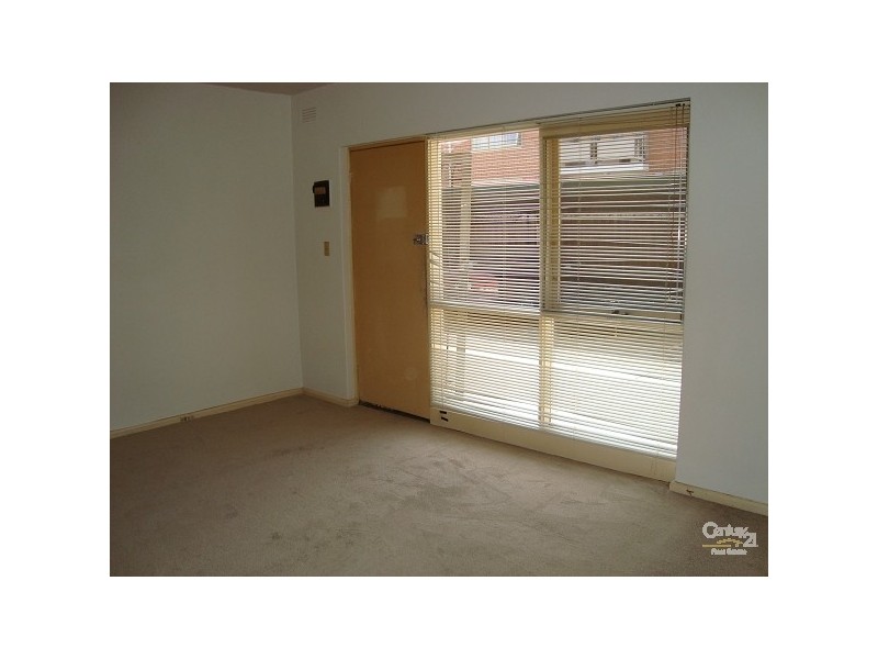 2/27 Seymour Road, Elsternwick VIC 3185