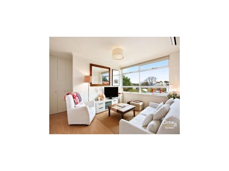 9/63 Pakington Street, St Kilda VIC 3182