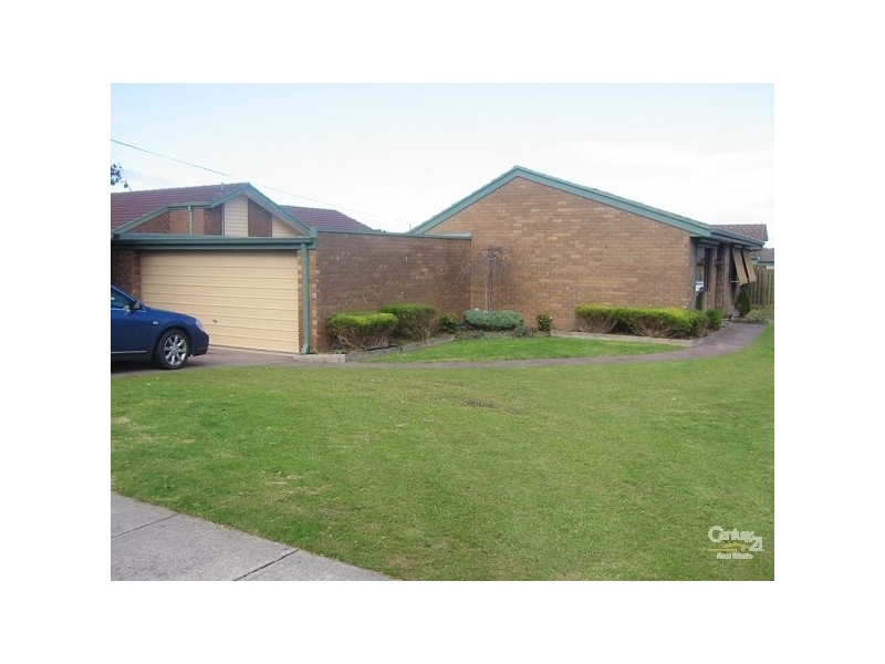 16 Bernard Street, Cheltenham VIC 3192