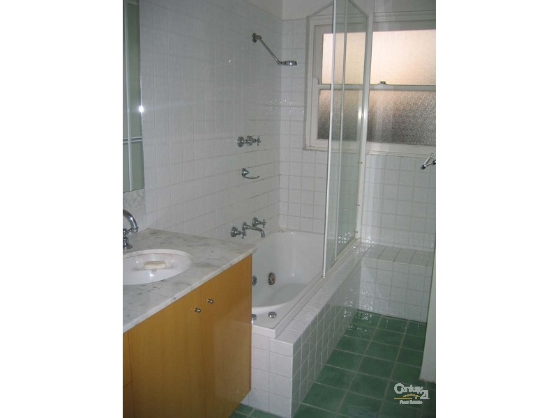 12/42 Grosvenor Street, Brighton VIC 3186