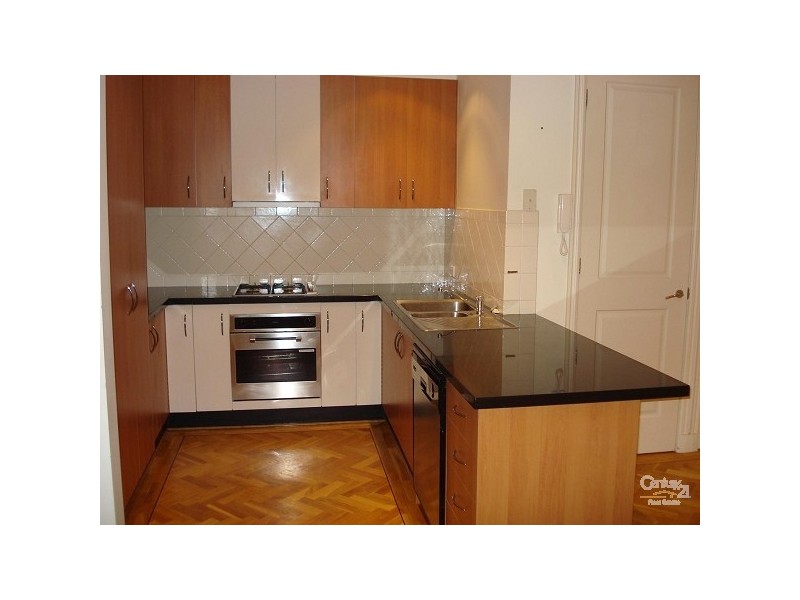 10/28 Clairmont Avenue, Bentleigh VIC 3204