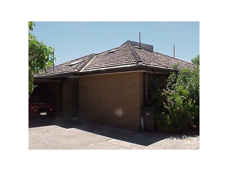 4/301 Jasper Road, Ormond VIC 3204