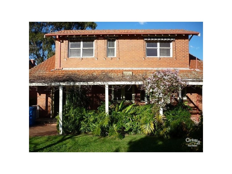 4 Karoola Street, Hampton VIC 3188