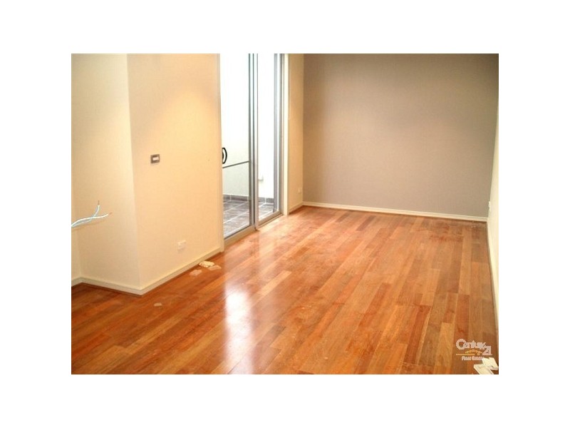 2/173 McKinnon Road, Mckinnon VIC 3204