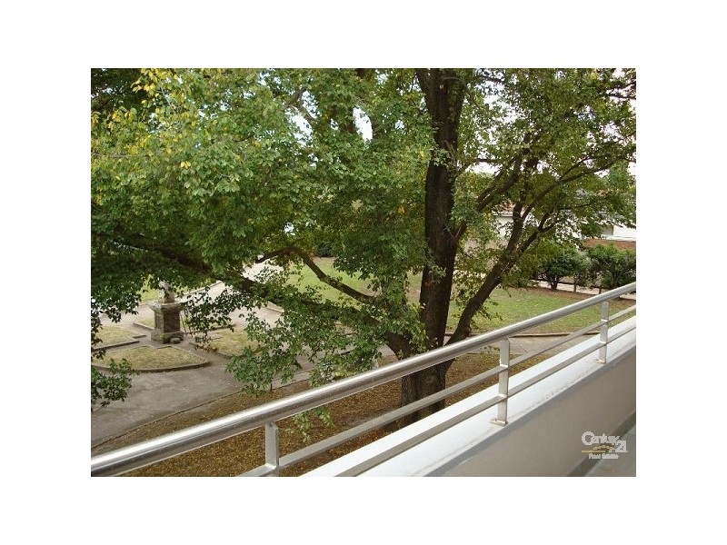 2/119 McKinnon Road, Mentone VIC 3194