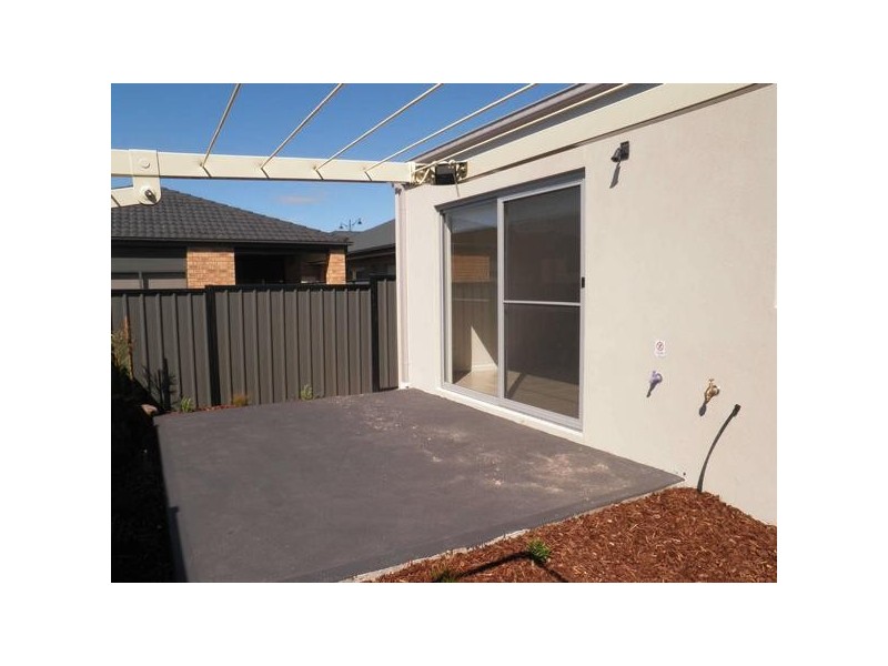39  Daymar Circuit, Craigieburn VIC 3064