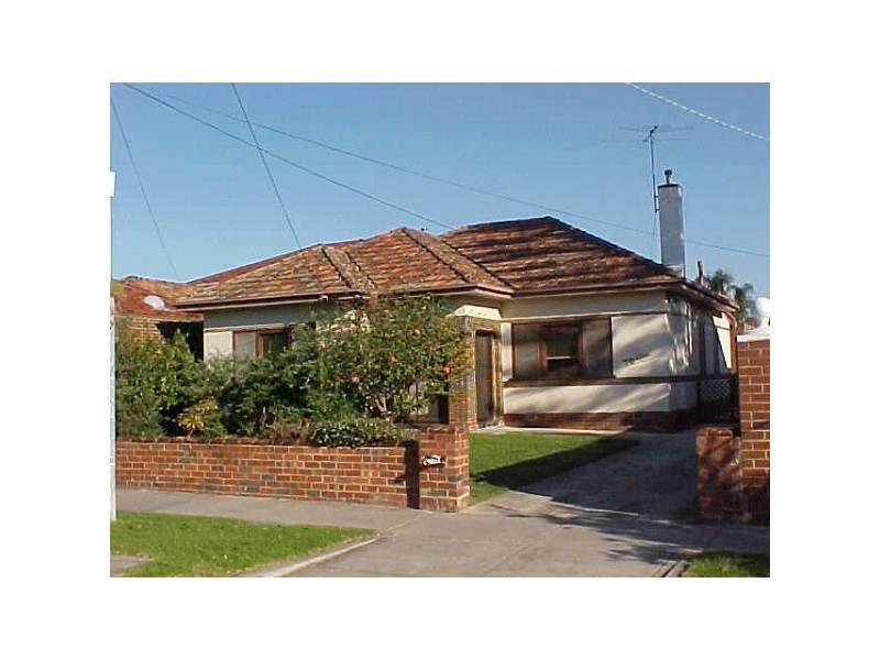 19 CAMPBELL STREET, Bentleigh VIC 3204
