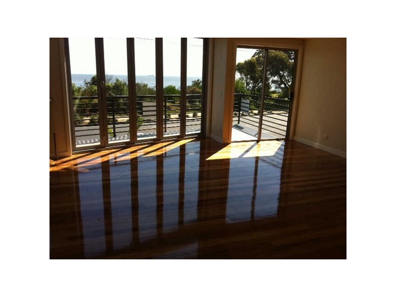 1/62  Beach Road, Hampton VIC 3188