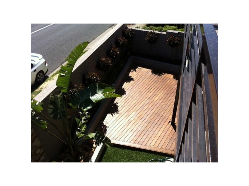 1/62  Beach Road, Hampton VIC 3188