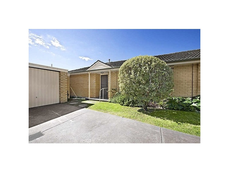8/24  Elster Avenue, Elsternwick VIC 3185