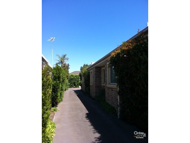 2/55 Clay street, Moorabbin VIC 3189