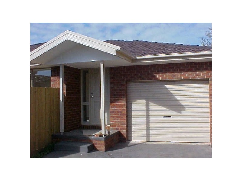 2/14 Paloma Street, Bentleigh East VIC 3165