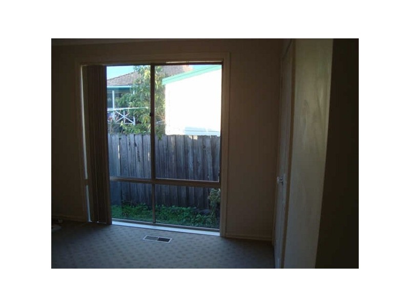 2/14 Paloma Street, Bentleigh East VIC 3165