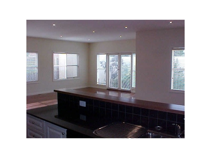 7A NEWHAM GROVE, Ormond VIC 3204