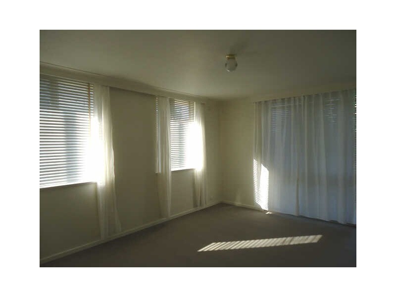 1/101A  Bernard Street, Cheltenham VIC 3192