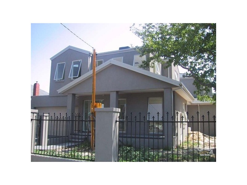 1 may street, Hampton VIC 3188