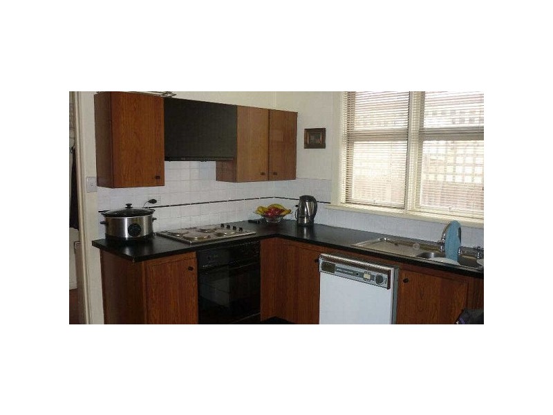 4 Highview Road, Bentleigh East VIC 3165