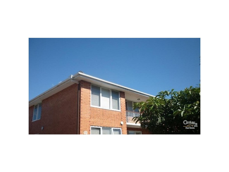 2/10 Elm Grove, Mckinnon VIC 3204