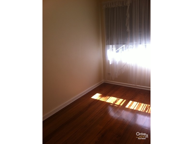 4/33 Leila street, Carnegie VIC 3163