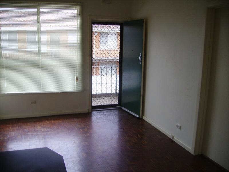 13/38  Woornack Road, Carnegie VIC 3163