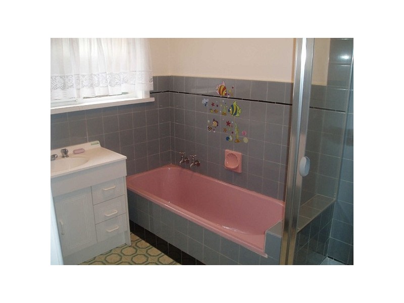 44 Catherine Road, Bentleigh East VIC 3165