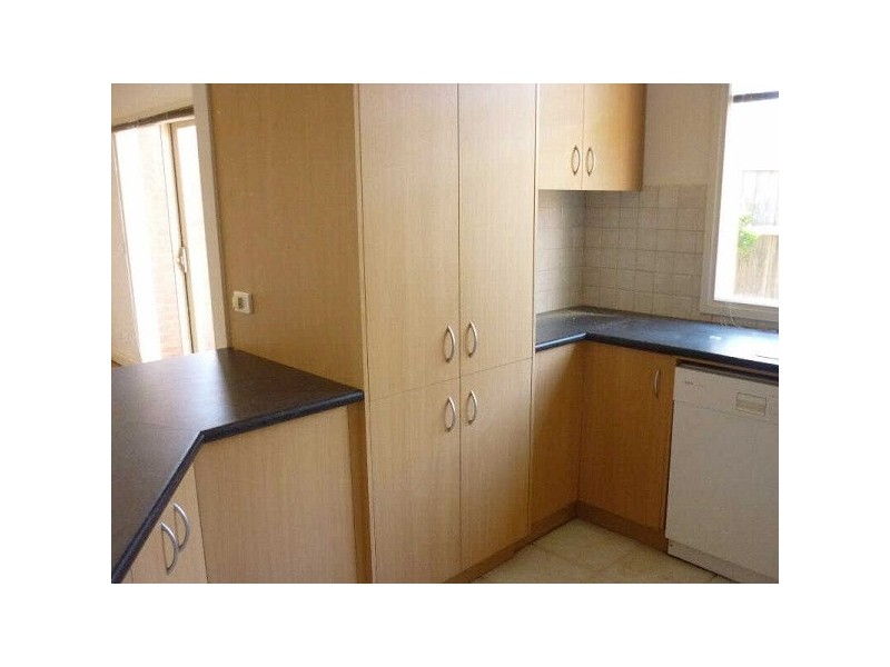 1/3  Mernda Avenue, Glen Huntly VIC 3163