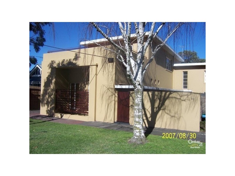 2/10 Boxshall Street, Brighton VIC 3186