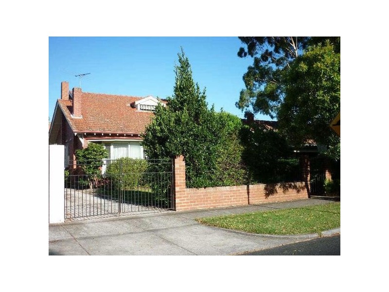 4 Karoola Street, Hampton VIC 3188