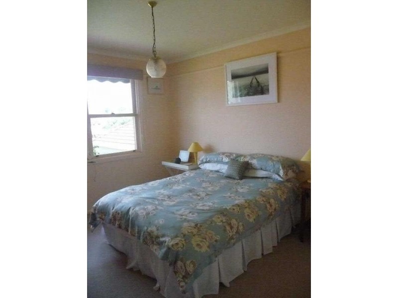 4 Karoola Street, Hampton VIC 3188