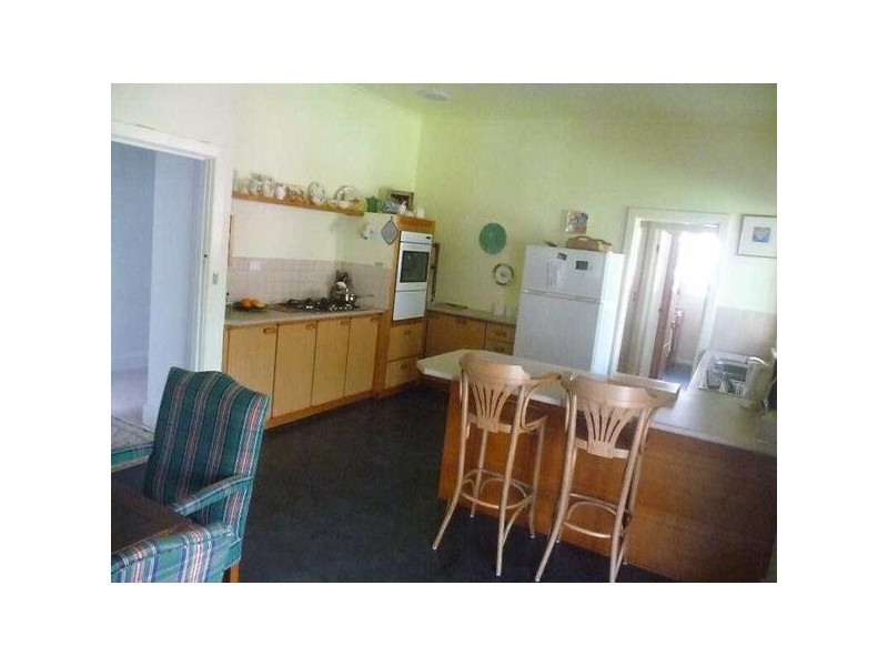 4 Karoola Street, Hampton VIC 3188