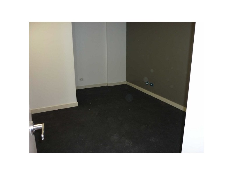 13/358 Hampton Street, Hampton VIC 3188