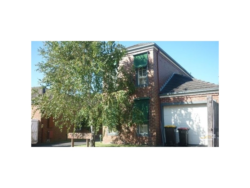 2/13 Edward Street, Cheltenham VIC 3192