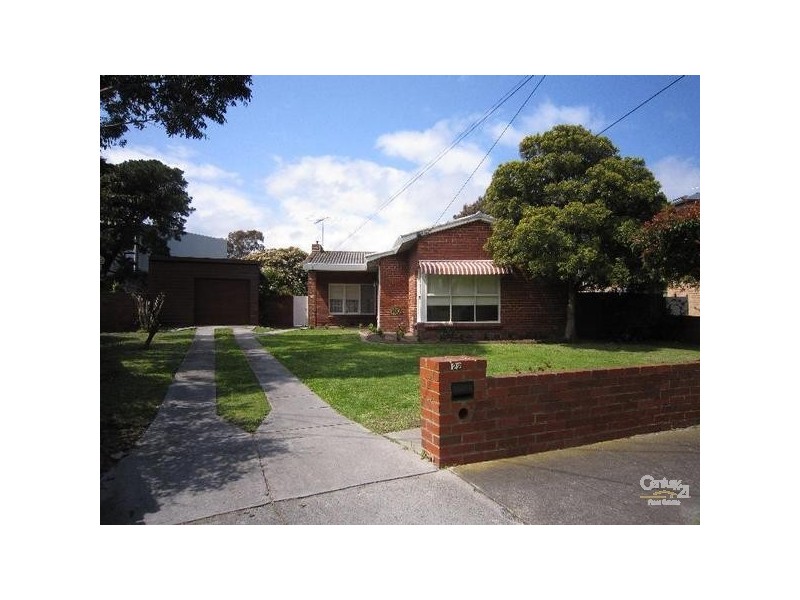 22 Roselyn Crescent, Bentleigh East VIC 3165