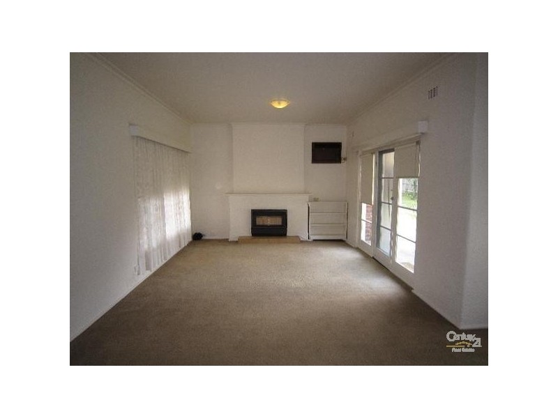 22 Roselyn Crescent, Bentleigh East VIC 3165