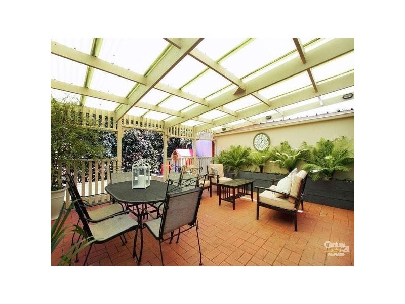 185 Warrigal Road, Cheltenham VIC 3192