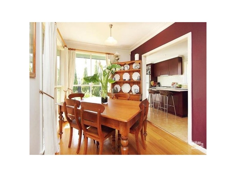 185 Warrigal Road, Cheltenham VIC 3192