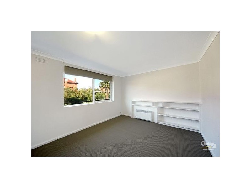 16/160 Grange Road, Carnegie VIC 3163