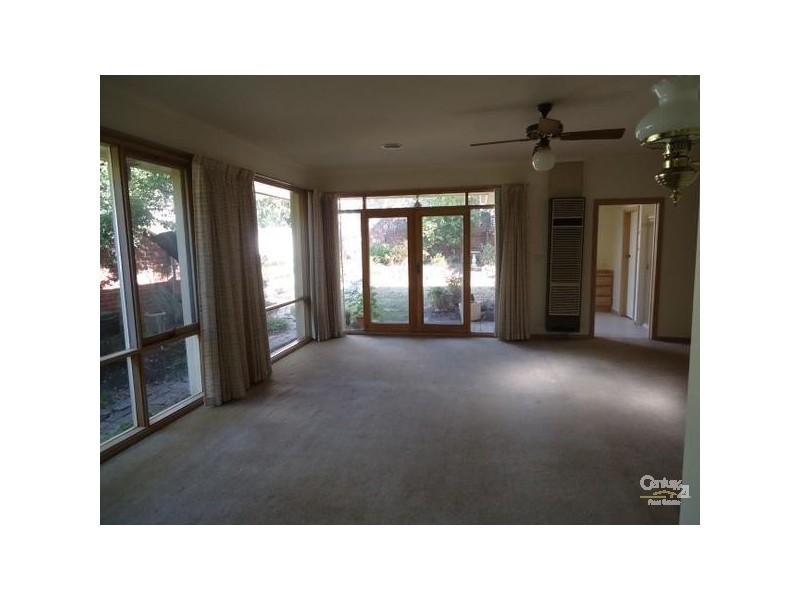 38 Binnie Street, Brighton East VIC 3187