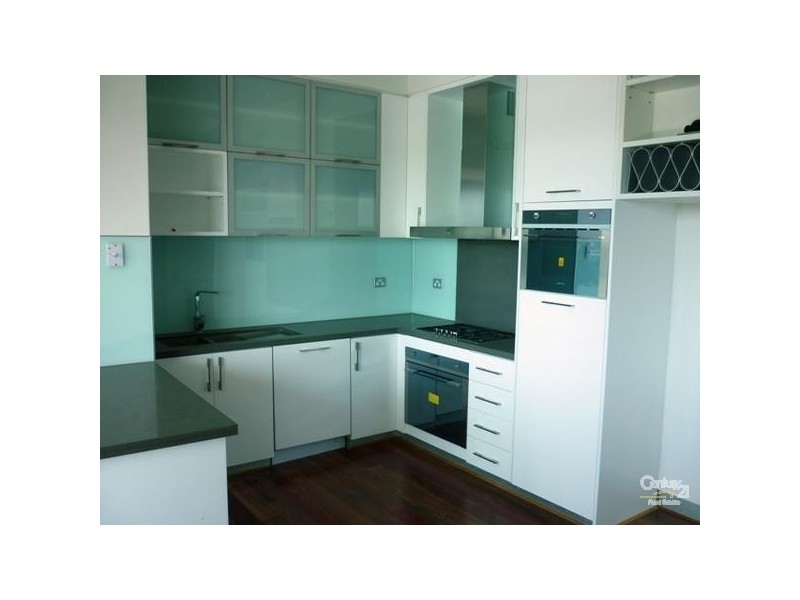 18/358 Hampton Street, Hampton VIC 3188