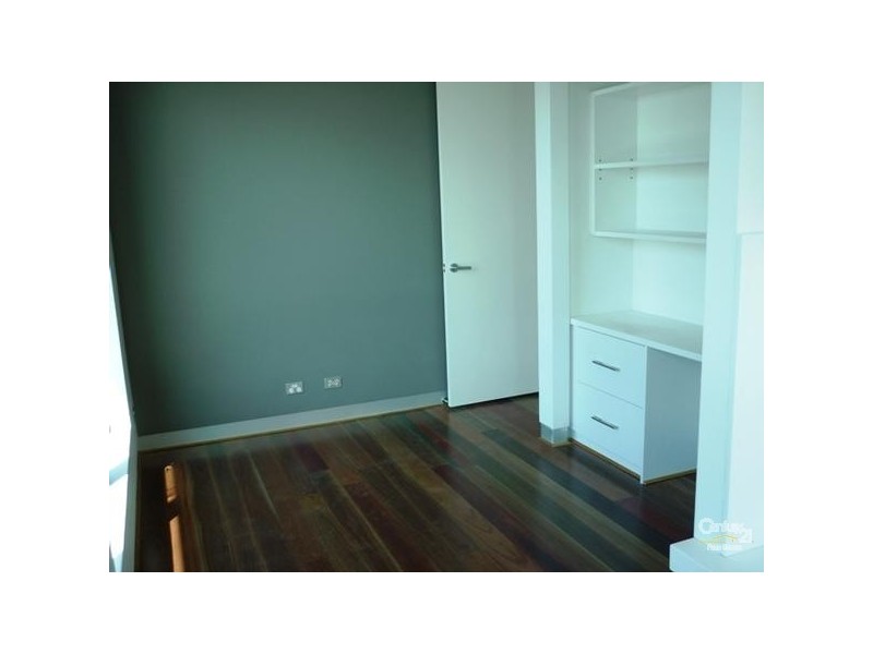 18/358 Hampton Street, Hampton VIC 3188