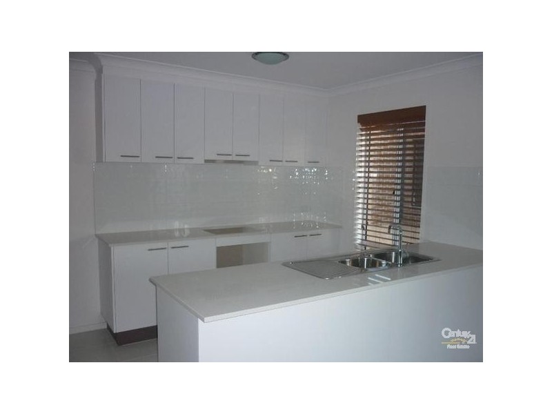 108 Golf View Drive, Craigieburn VIC 3064