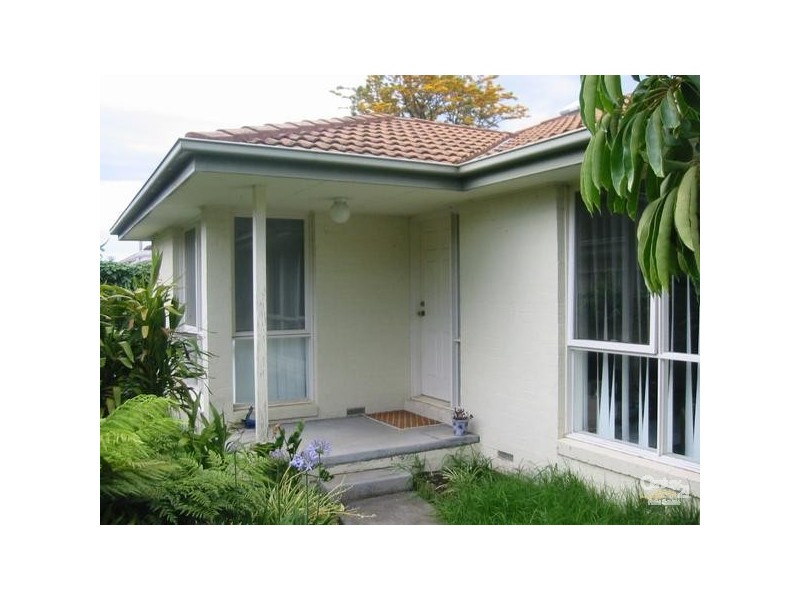 2/36 Eden Street, Cheltenham VIC 3192